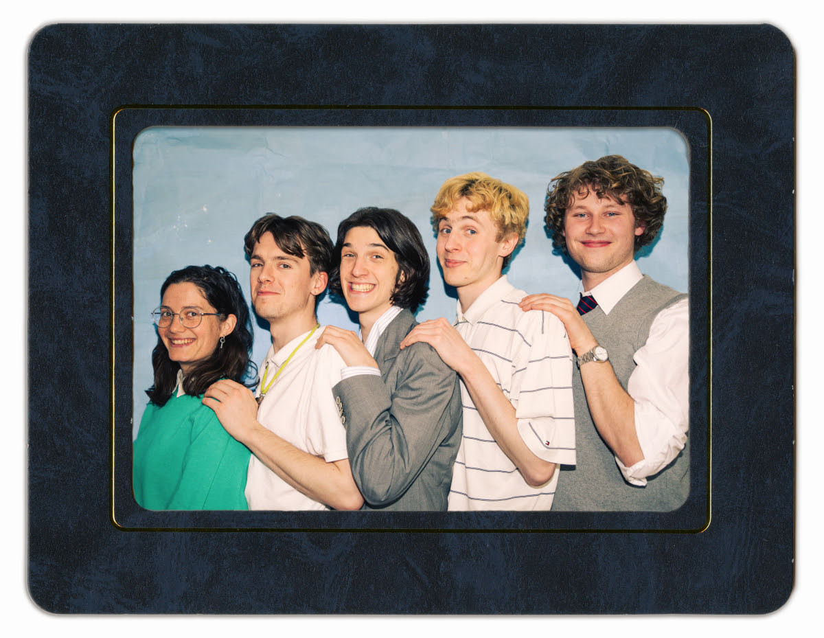 Welly Debut Album