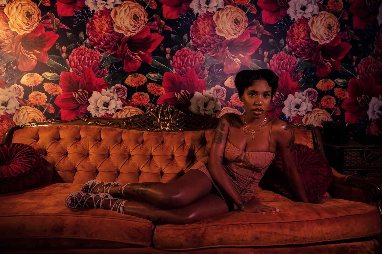 Yaya Bey Main Press Shot 2 by Geoffrey Baptiste