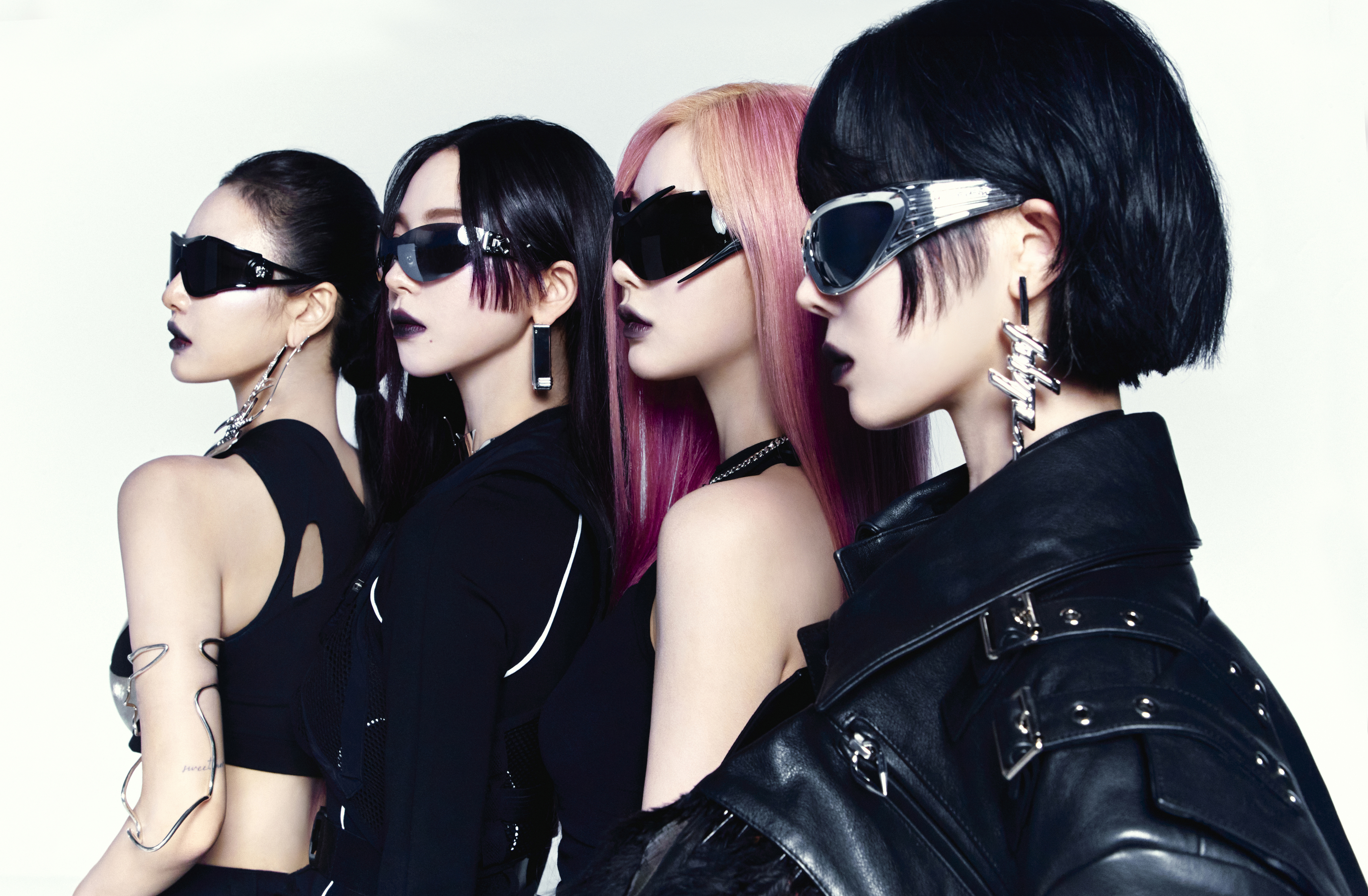 Aespa Whiplash Promo Image 02 Embargoed until 1021 6 PM KST FIN