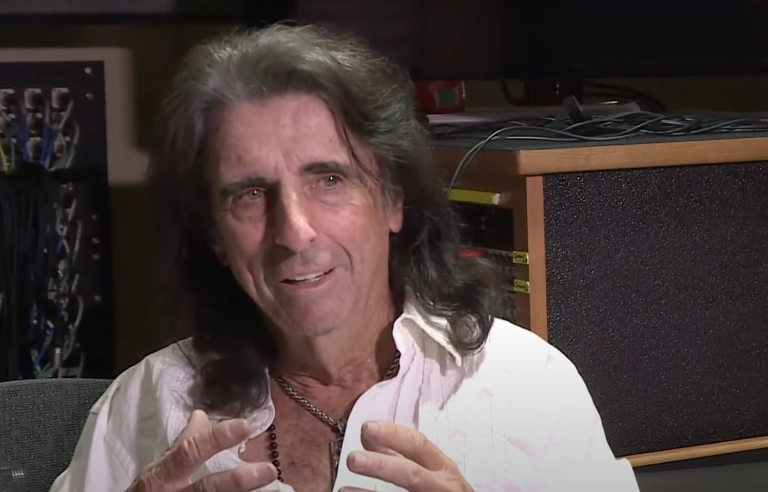 Alice cooper 12 news pandemic interview youtube