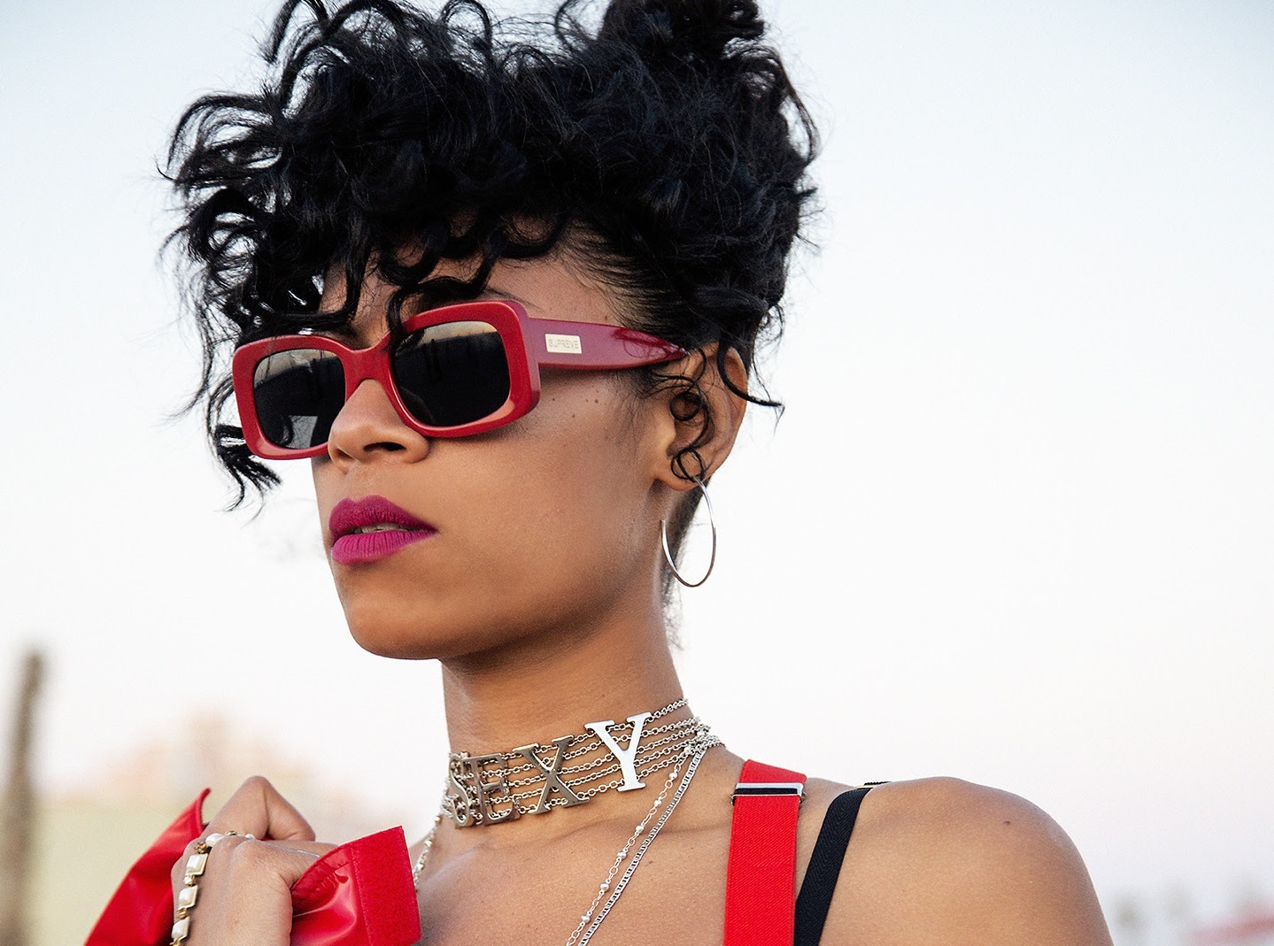 Alunageorge jul16 crop