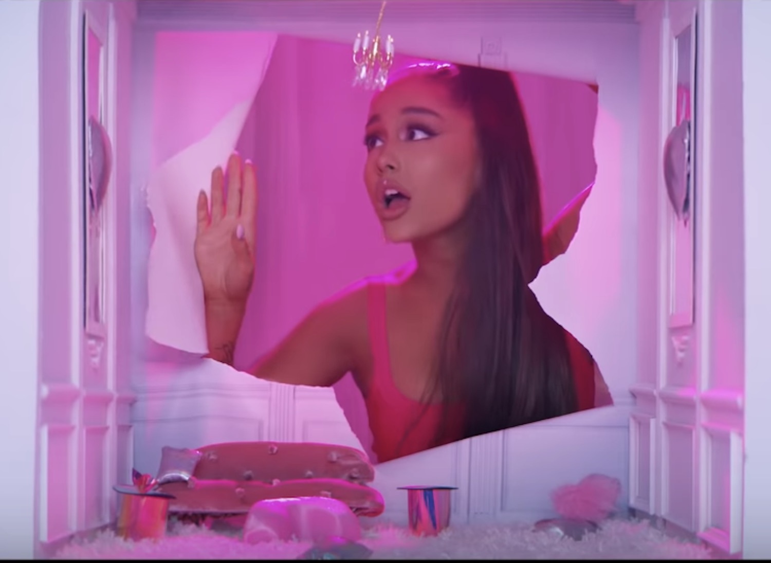 Ariana grande 7 rings