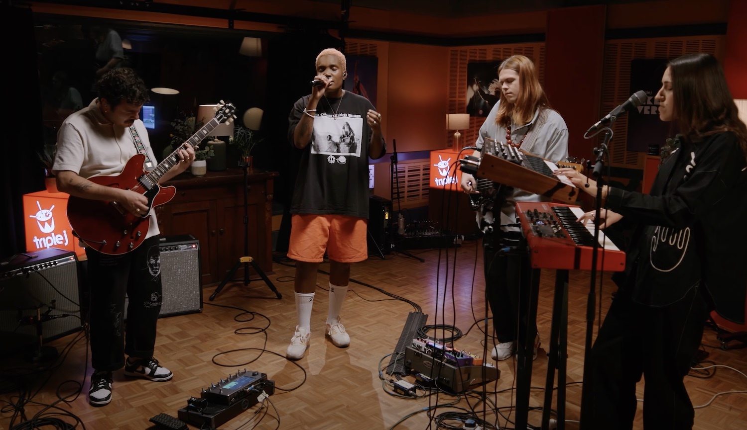 Arlo parks julia jacklin good guy cover triple j youtube