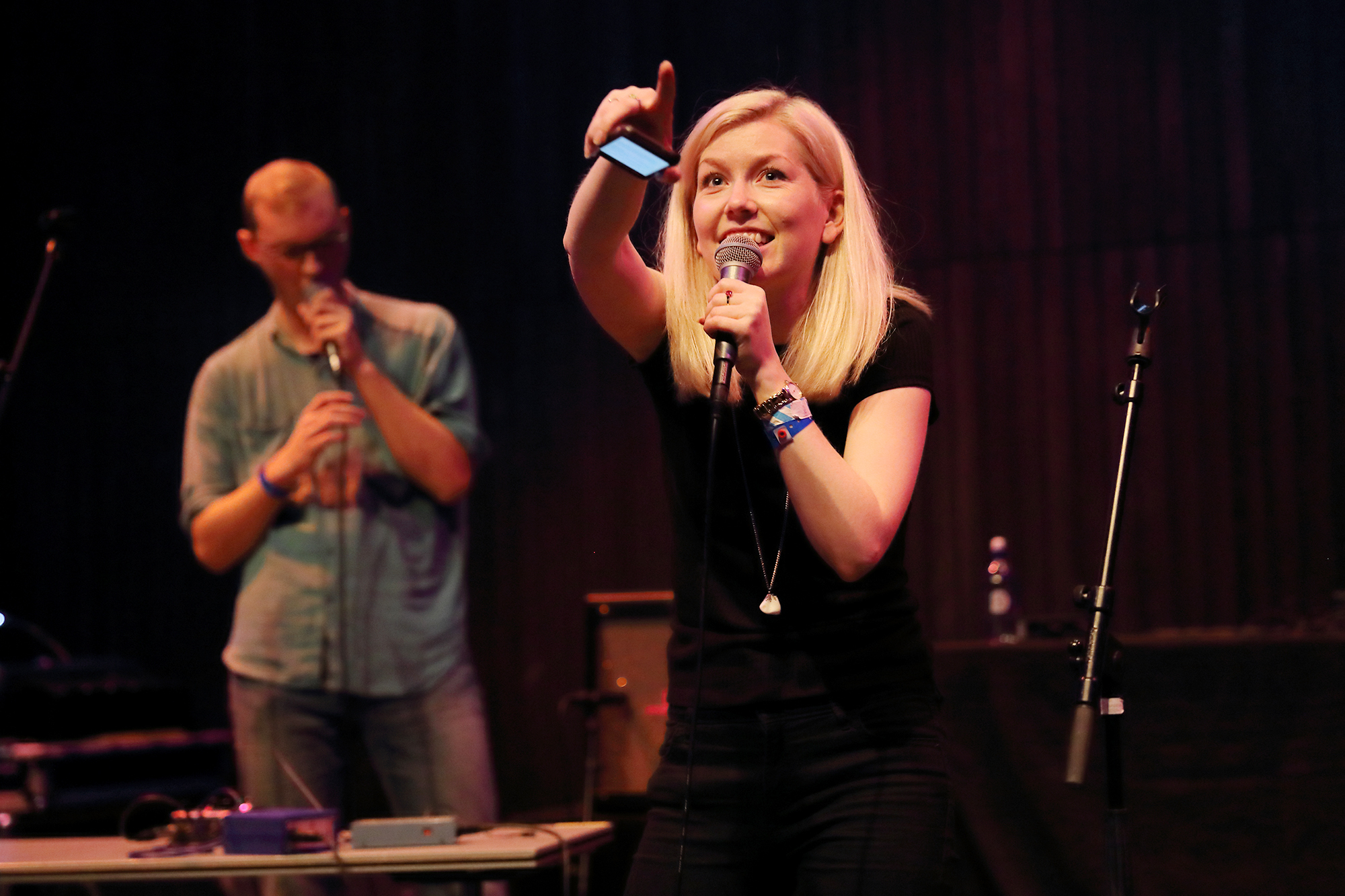 Asta fanney airwaves16 bc