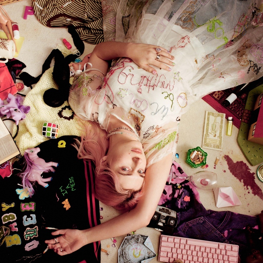 Baby queen we can be anythign 2023