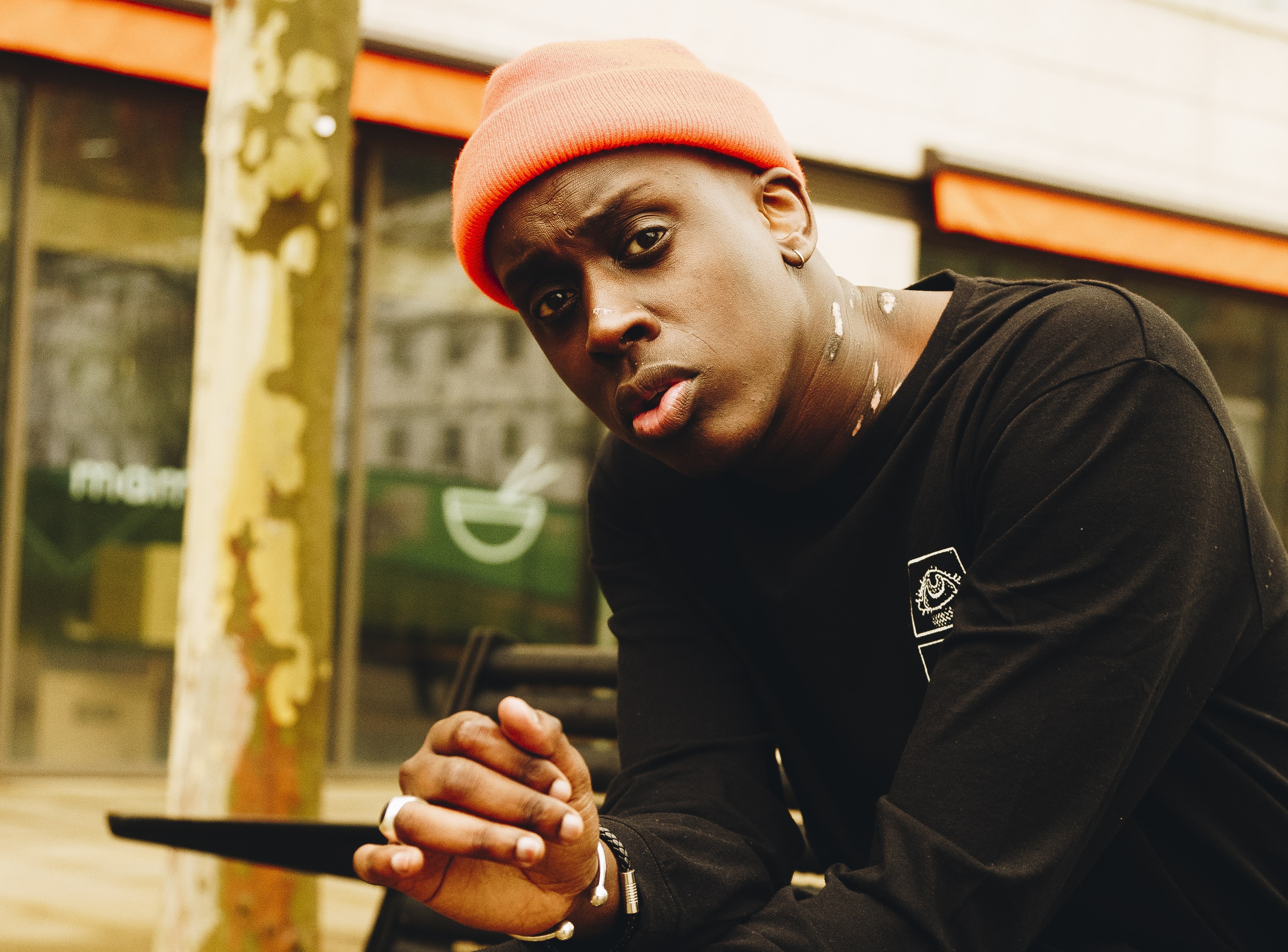 Barney artist press 1