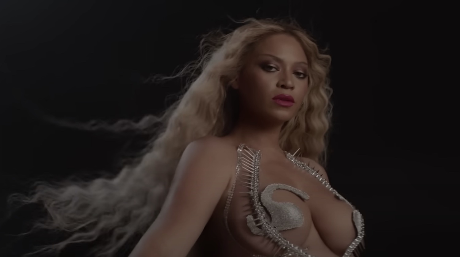 Beyonce break my soul cliquebait video youtube