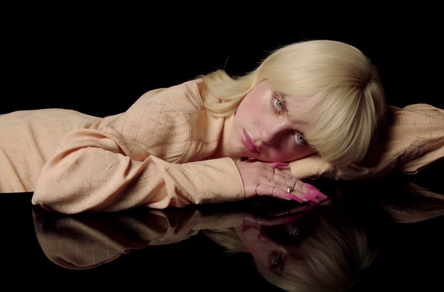 Billie eilish happier than ever love letter to la trailer youtube