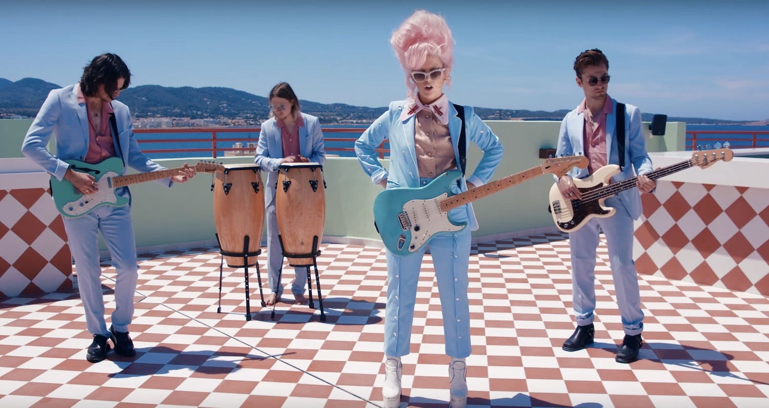 Black honey i dont ever wanna love vid