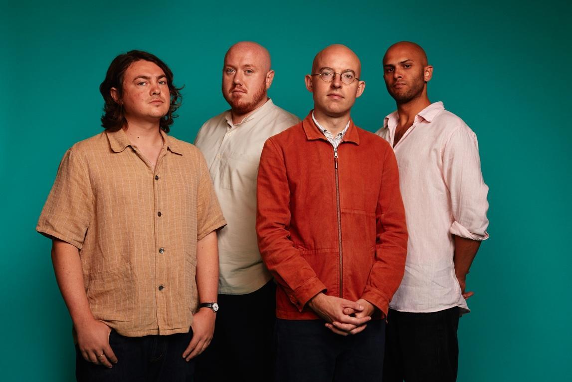 Bombay bicycle club turn the world on