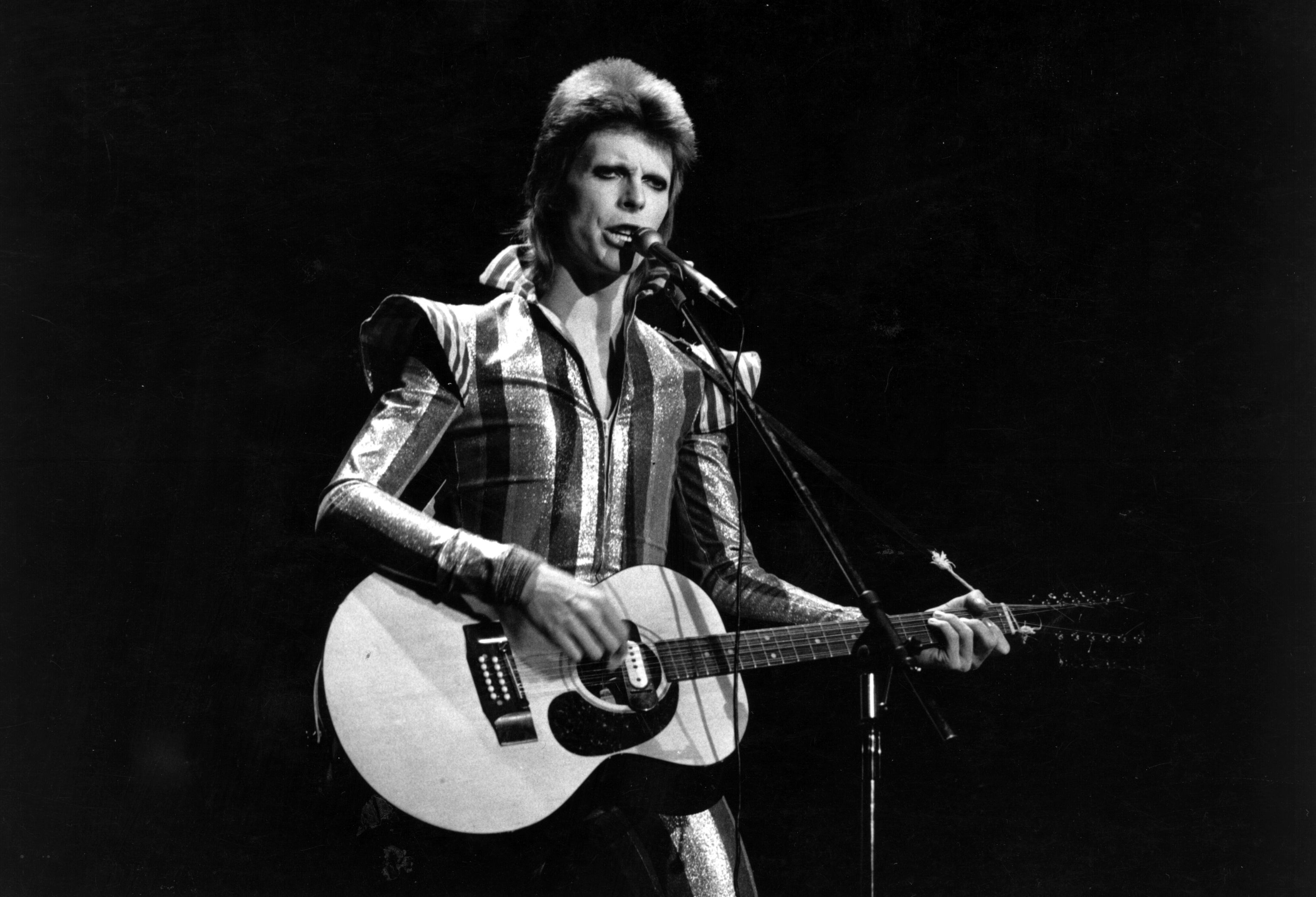 Bowie stage