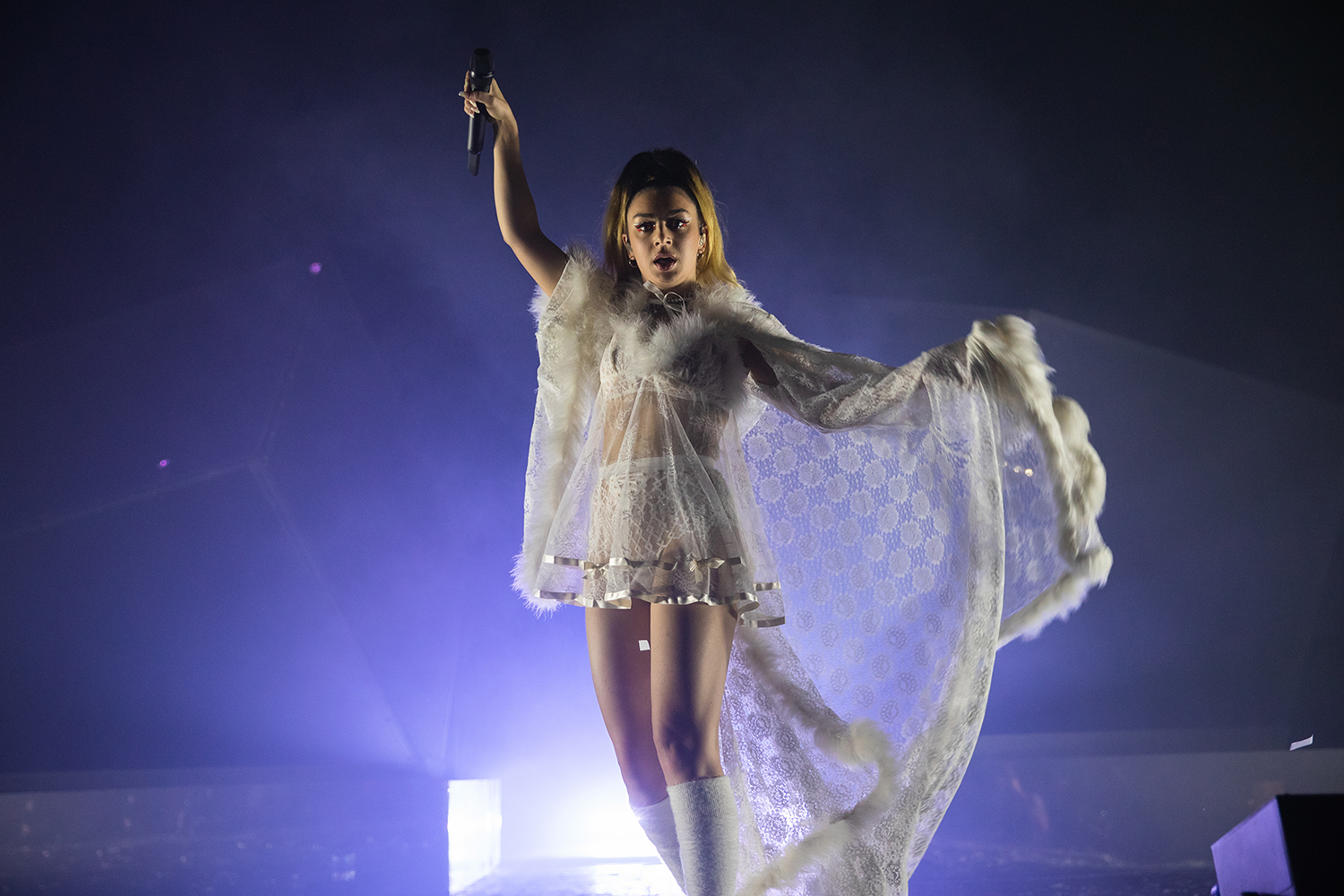 Charli02 brixton burakcingi