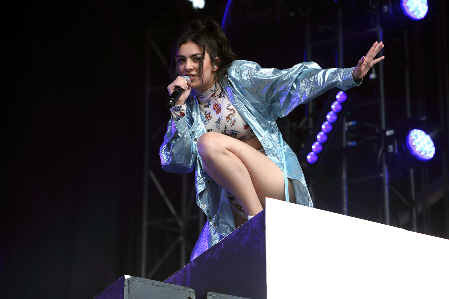 Charli xcx govball17 bc