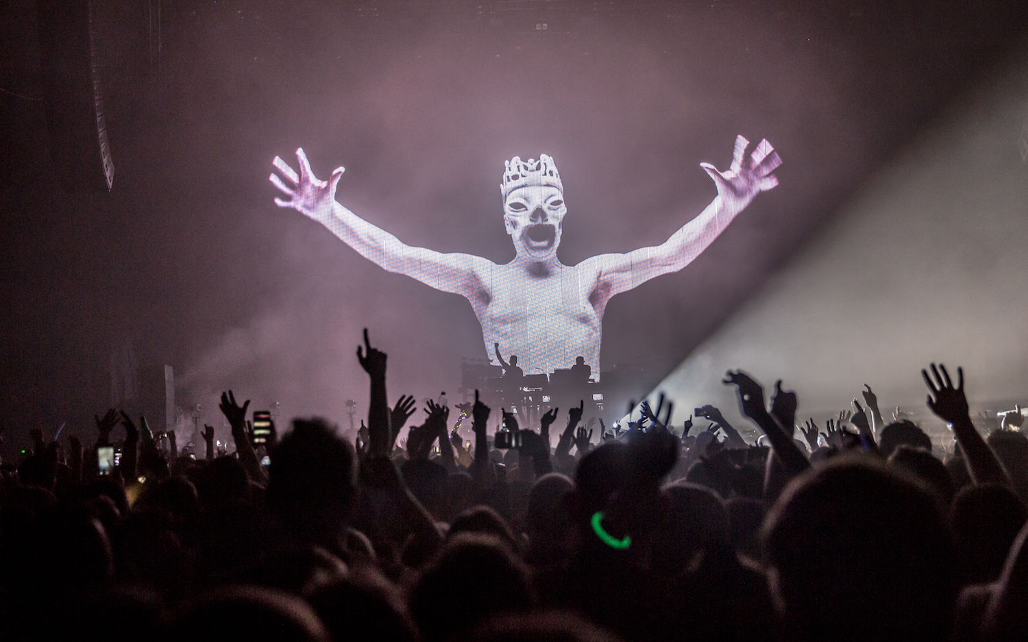 Charlieraven chems AP HR 8