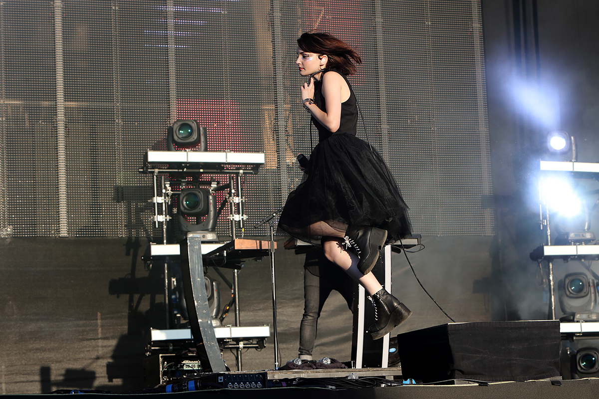 Chvrches reading16 bc
