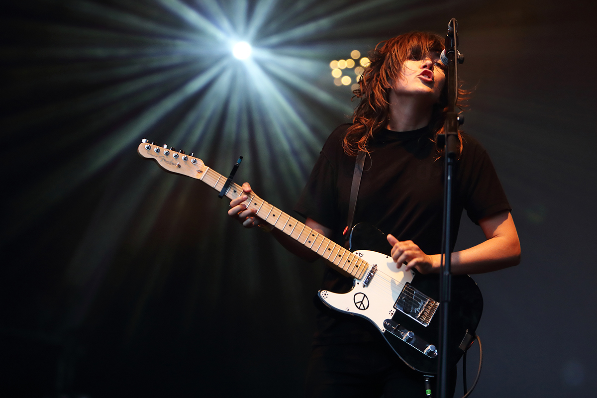 Courtney barnett shss13716 bc02