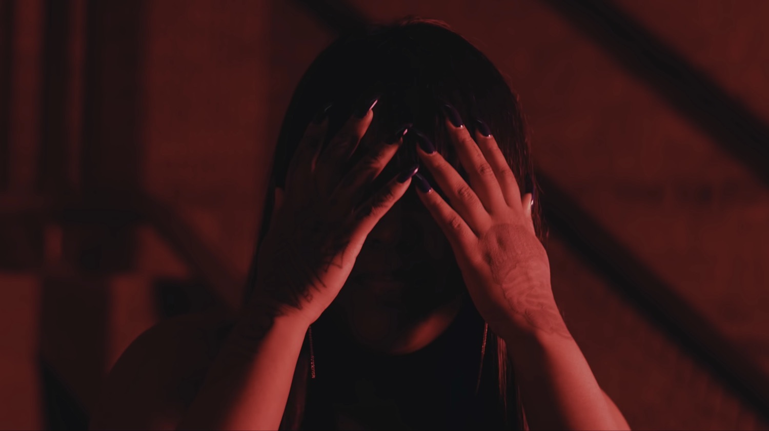 Cupcakke birdbox video