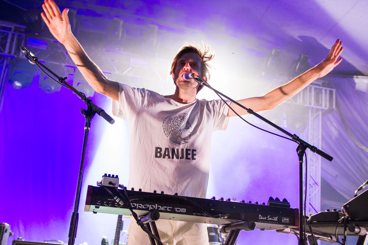 Cutcopy stubbs 062114 andypareti 2