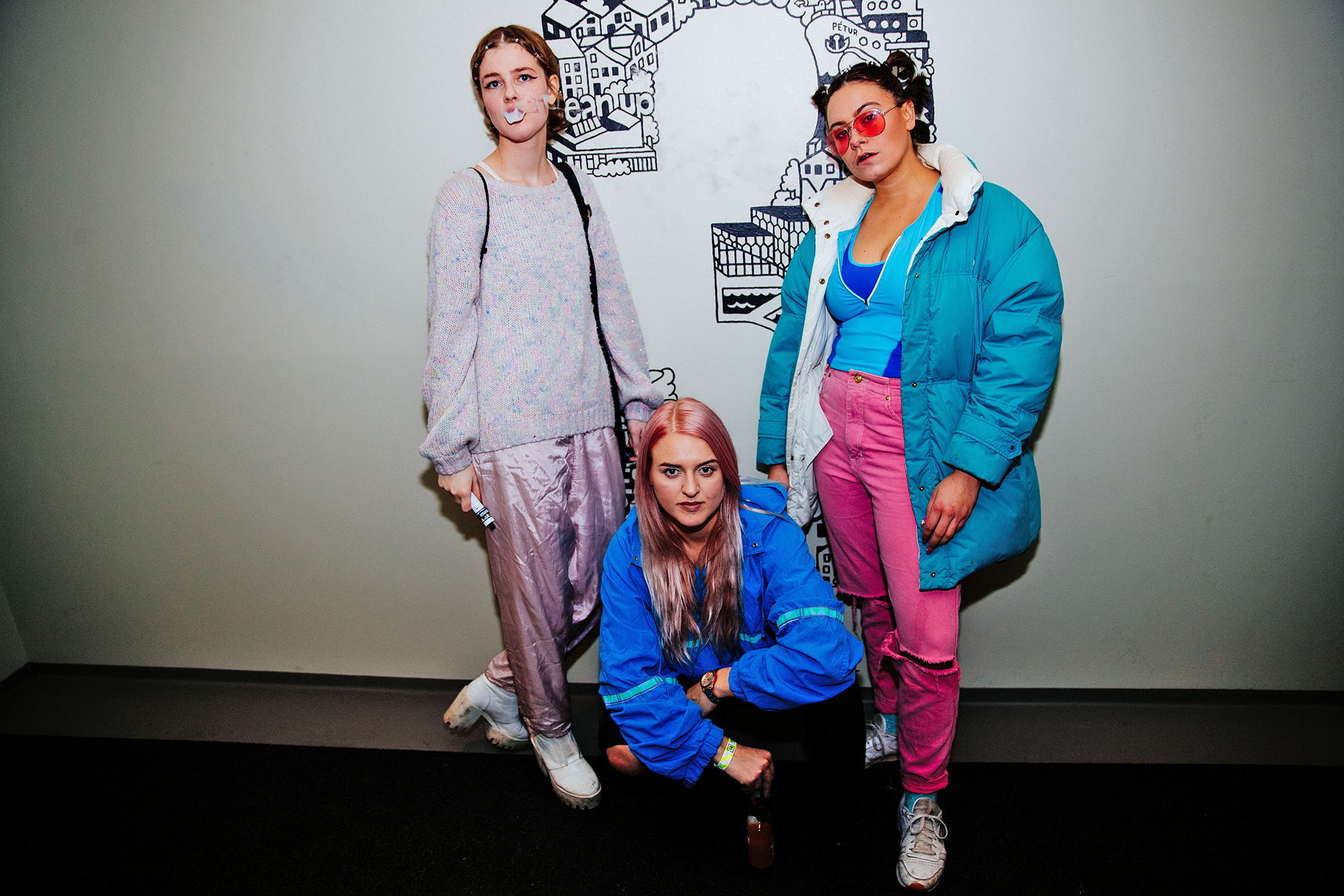 Cyber airwaves16 portrait bc2