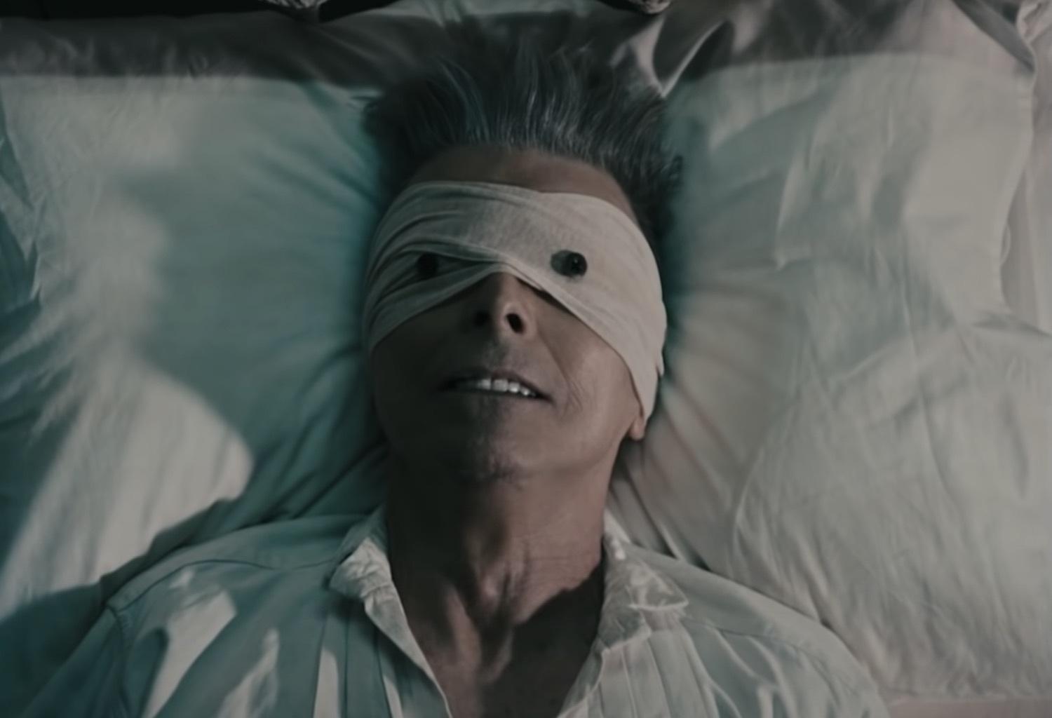 David bowie lazarus video