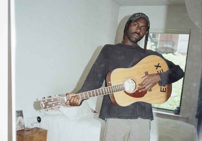 Dev hynes aiaiaia press shot