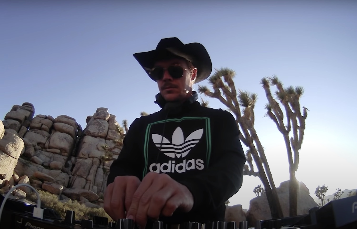 Diplo joshua tree dj set