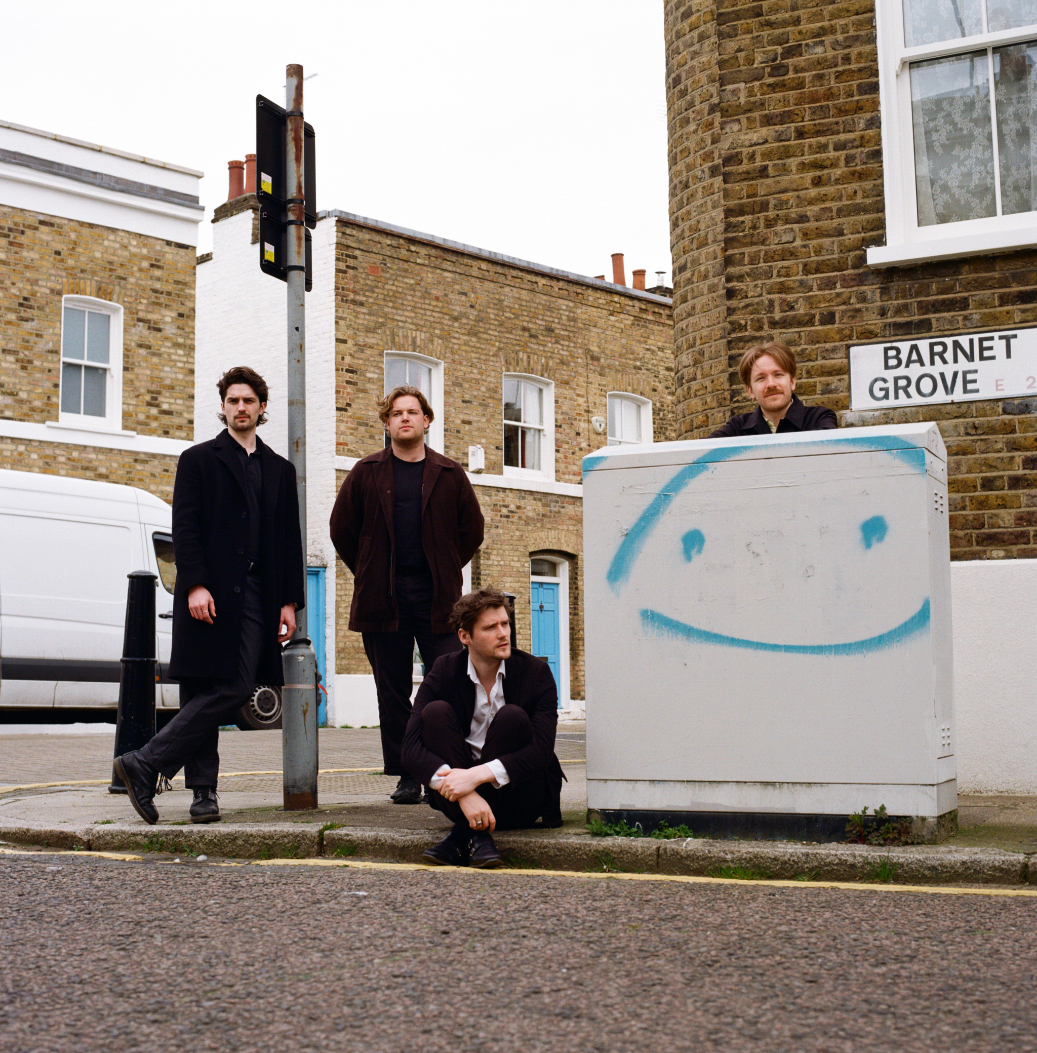 Do nothing wall smile