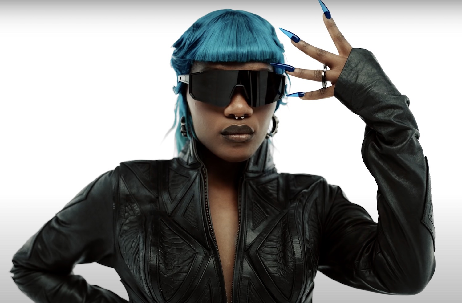 Doechii persuasive video youtube