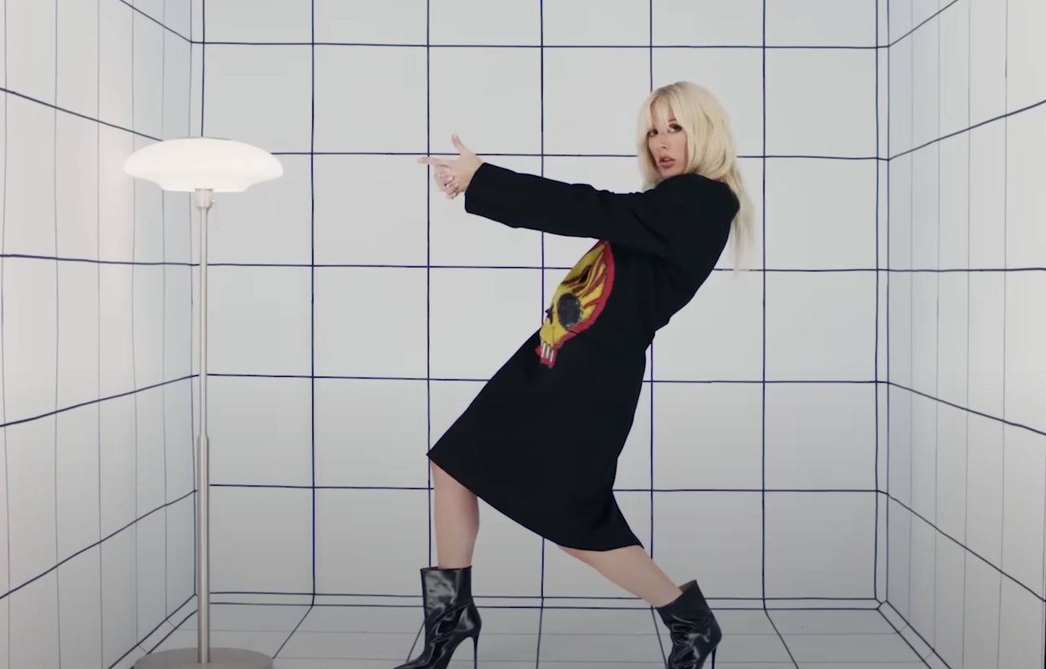 Ellie goulding easy lover video youtube