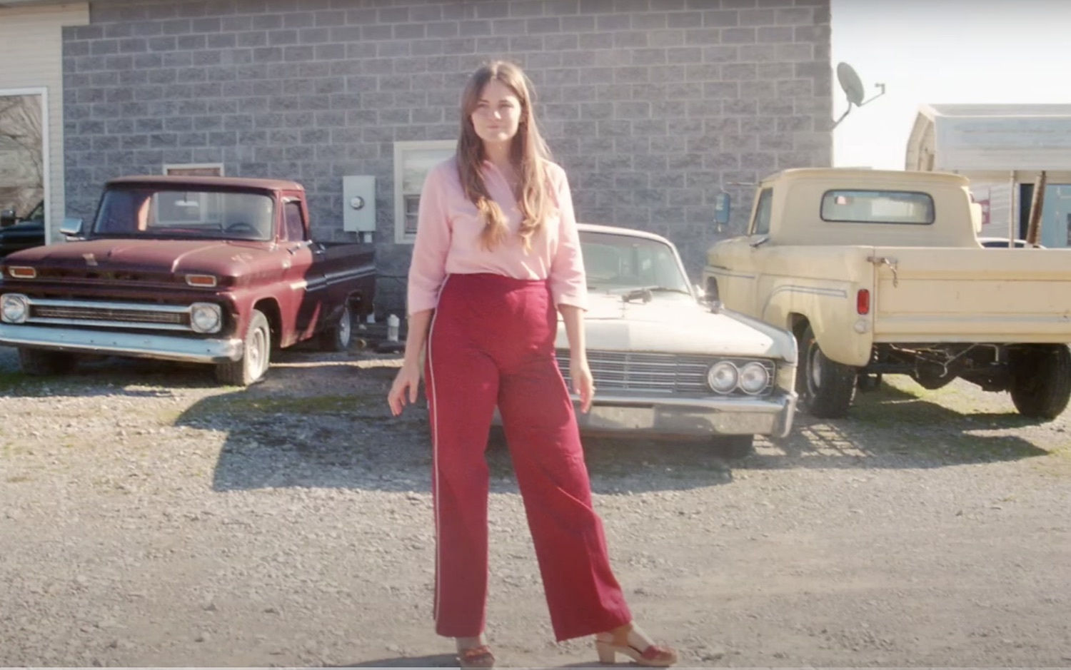 Erin rae putting on airs 4 track cover