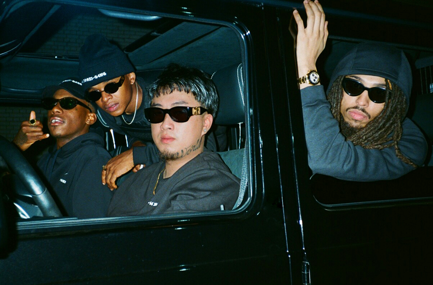 Essie gang pattern chanel