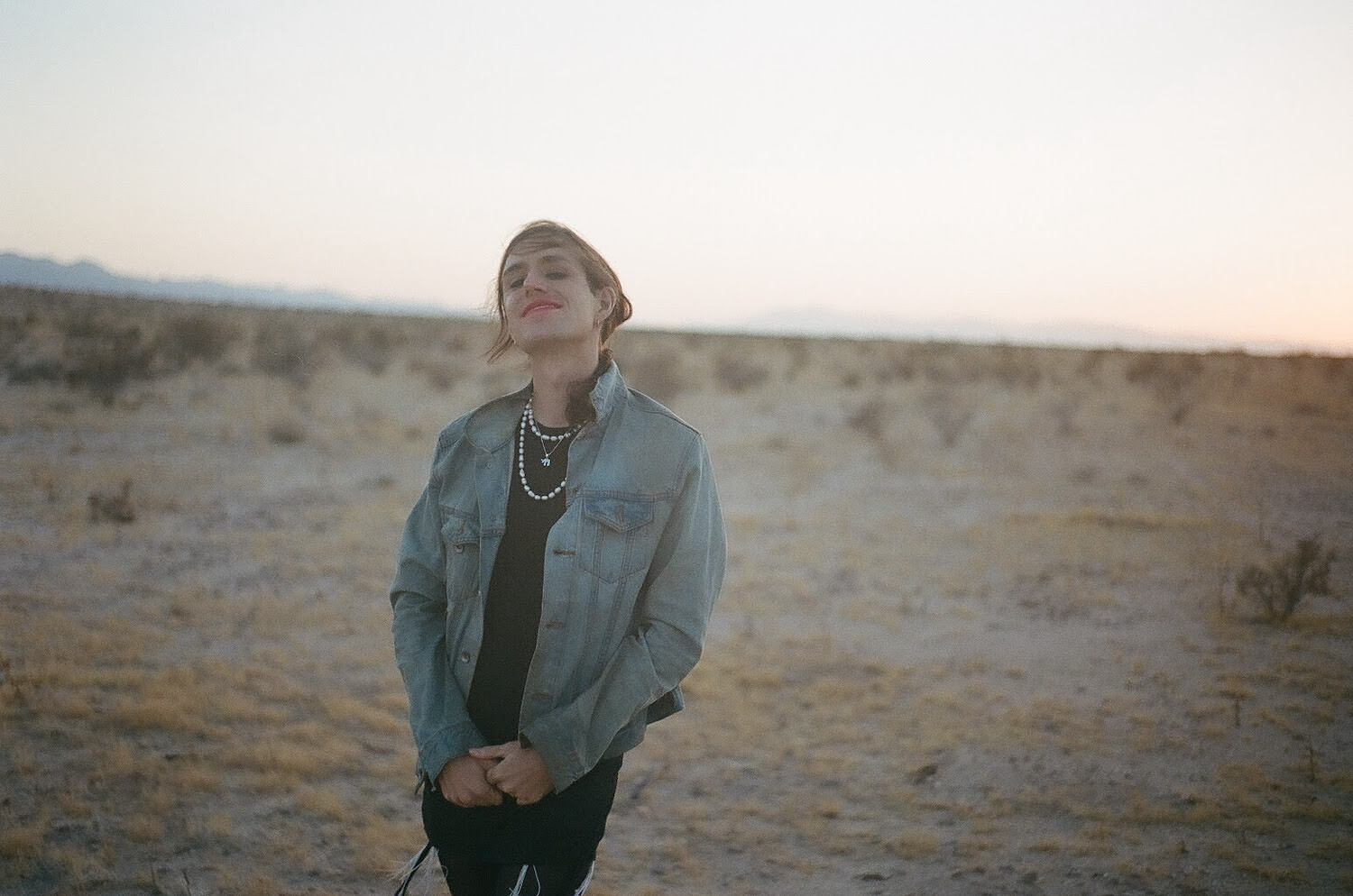 Ezra furman 2022 press shot buck meek