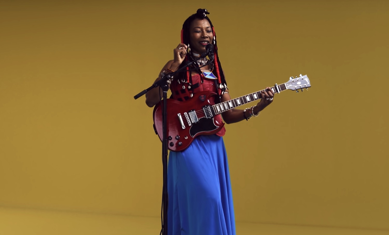 Fatoumata diwara colors session