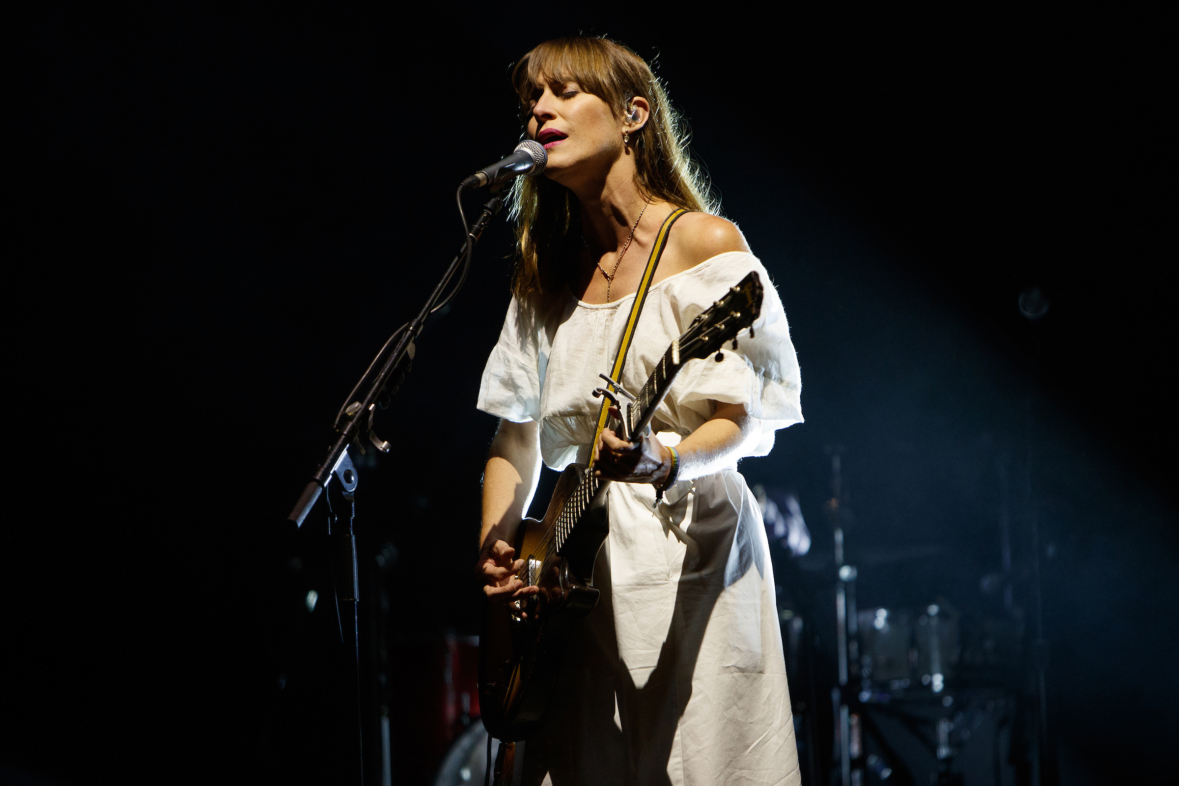 Feist blows minds during headline set at End of the Road | The Line of ...