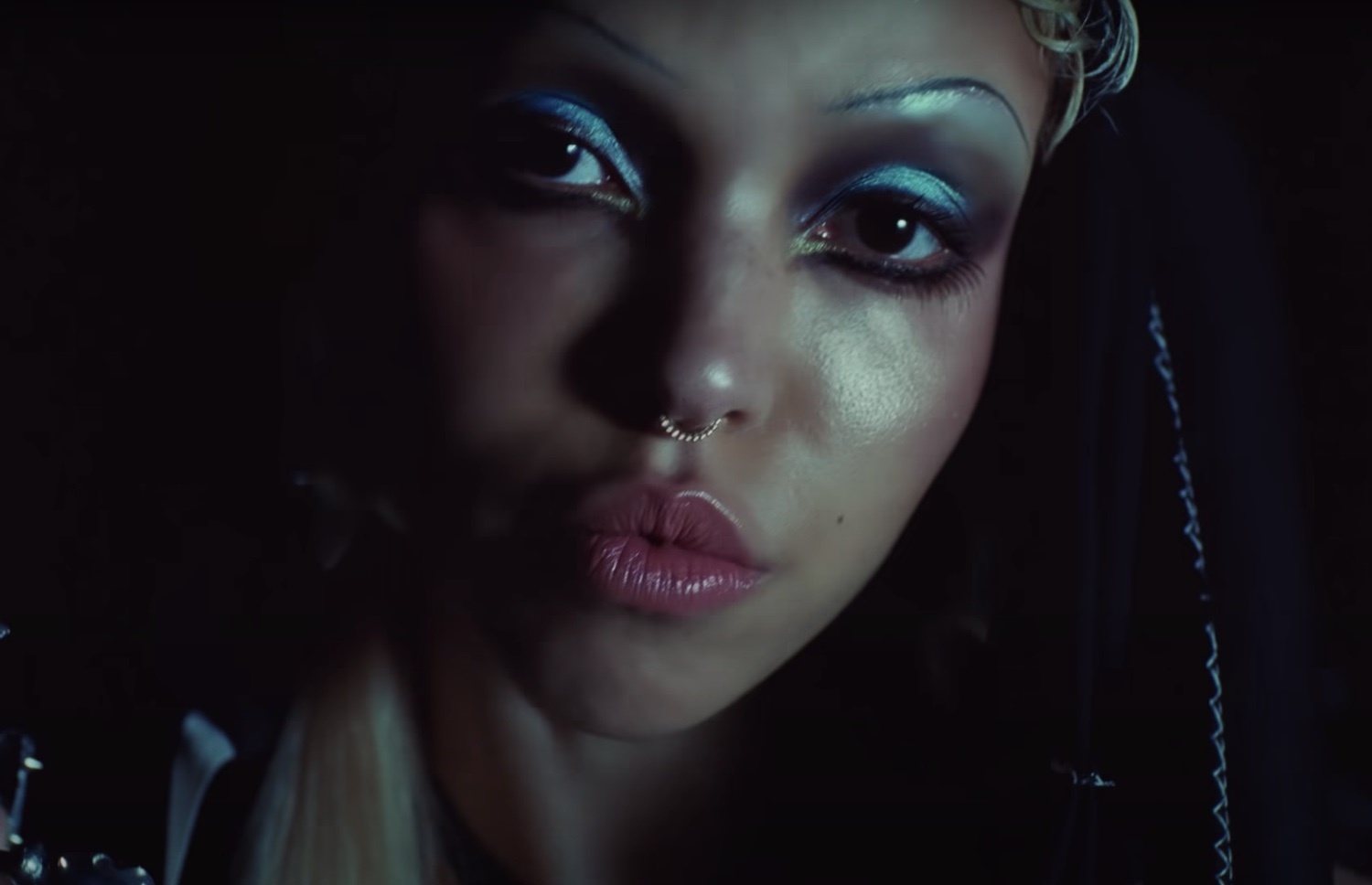 Fka twigs tears in the club video youtube