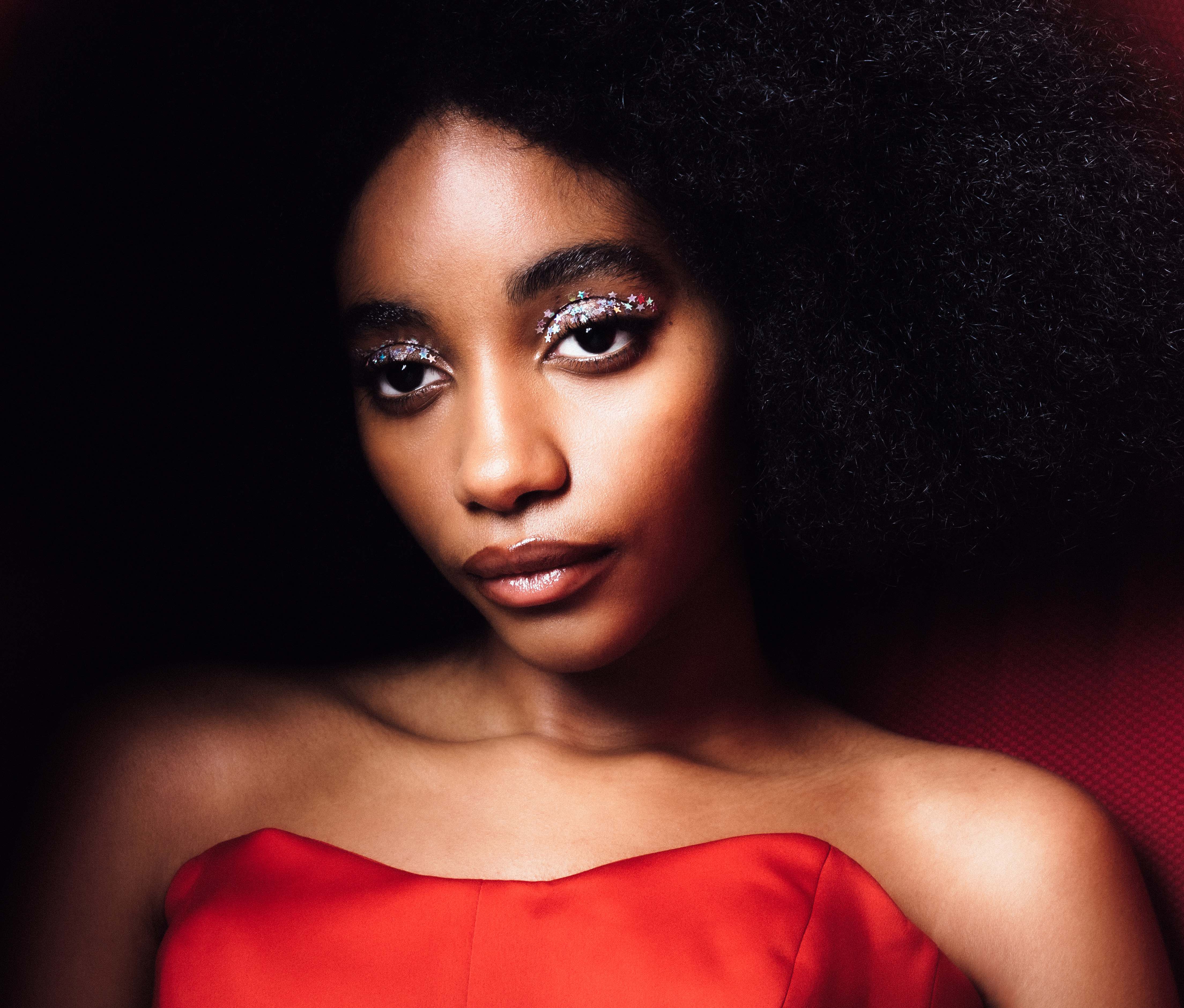 flowerovlove releases debut Christmas song, 