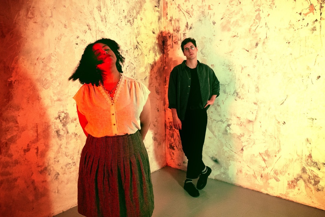 Fraulein head shake 2023