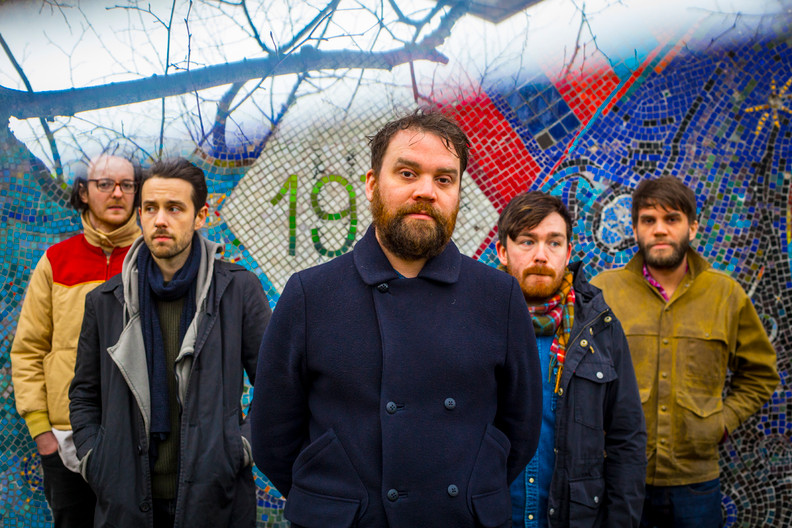 Frightened rabbit image 9