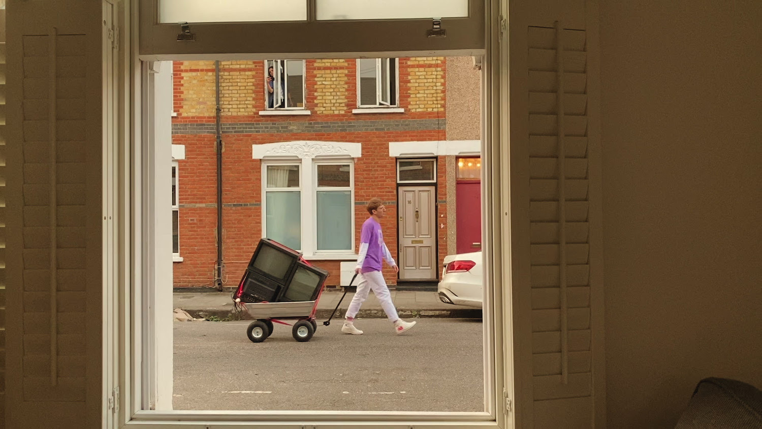 Glass animals heat waves video