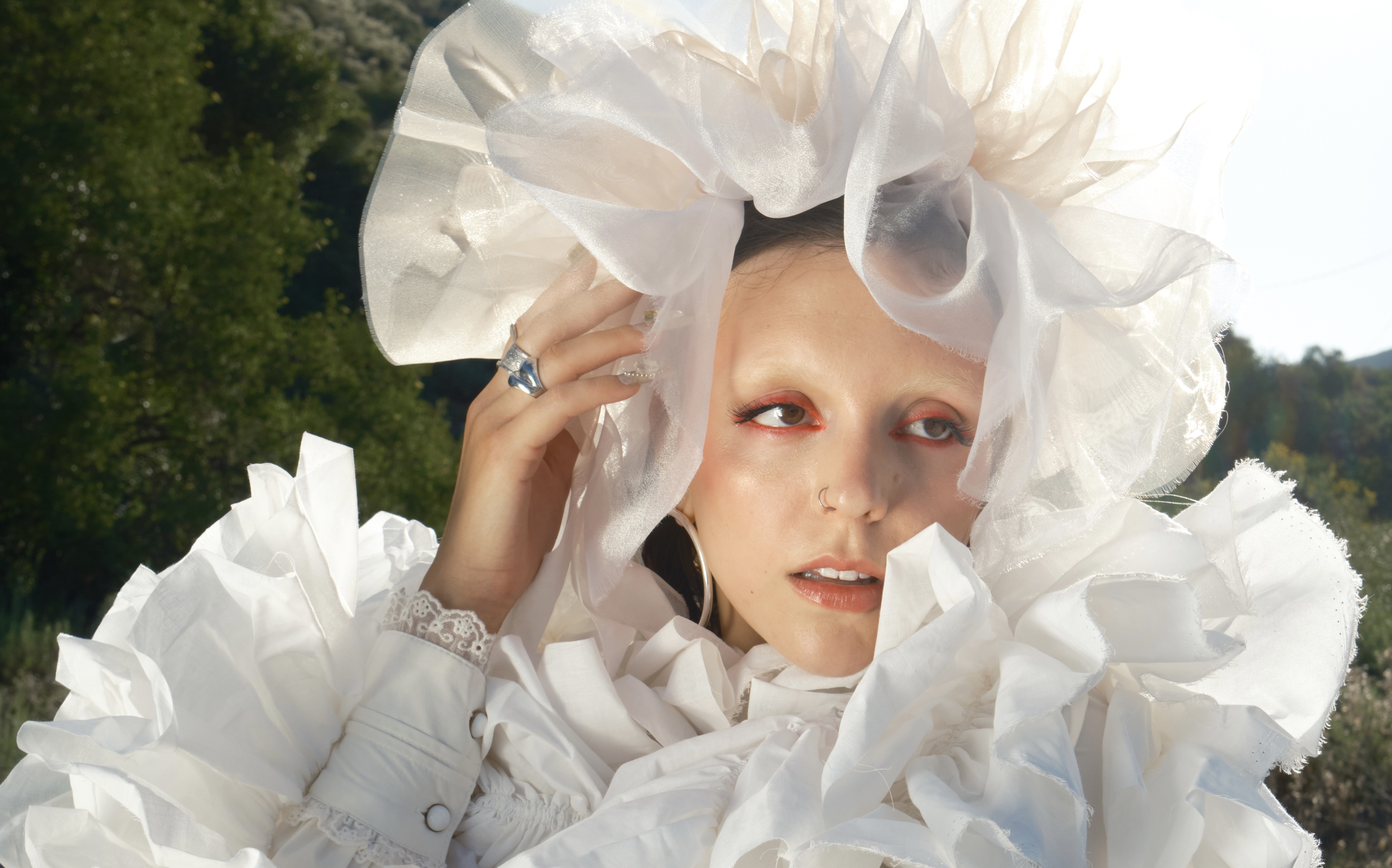 Googly eyes I Dont Go Out PRESS PHOTO photo cred TBC