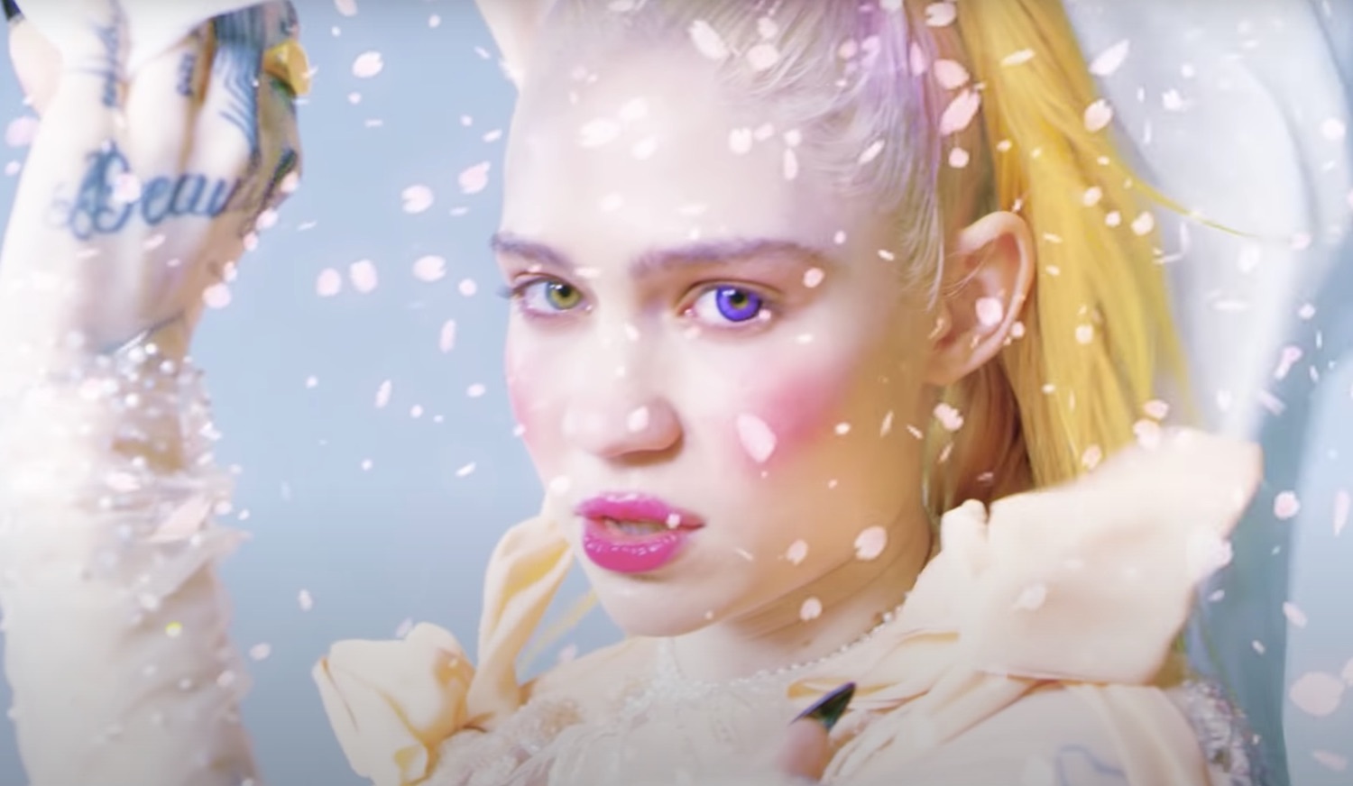 Grimes idoru video youtube