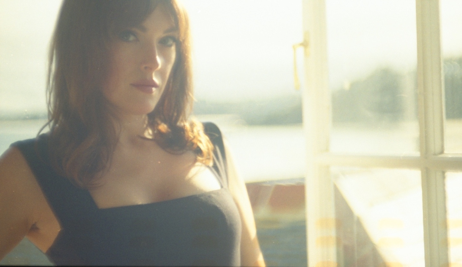 Gwenno tresor press shot 2022