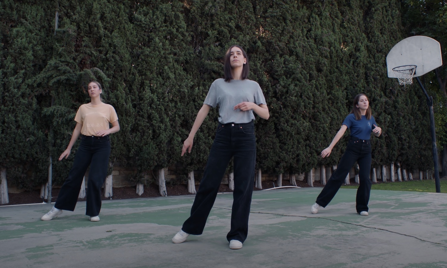 Haim i know alone video