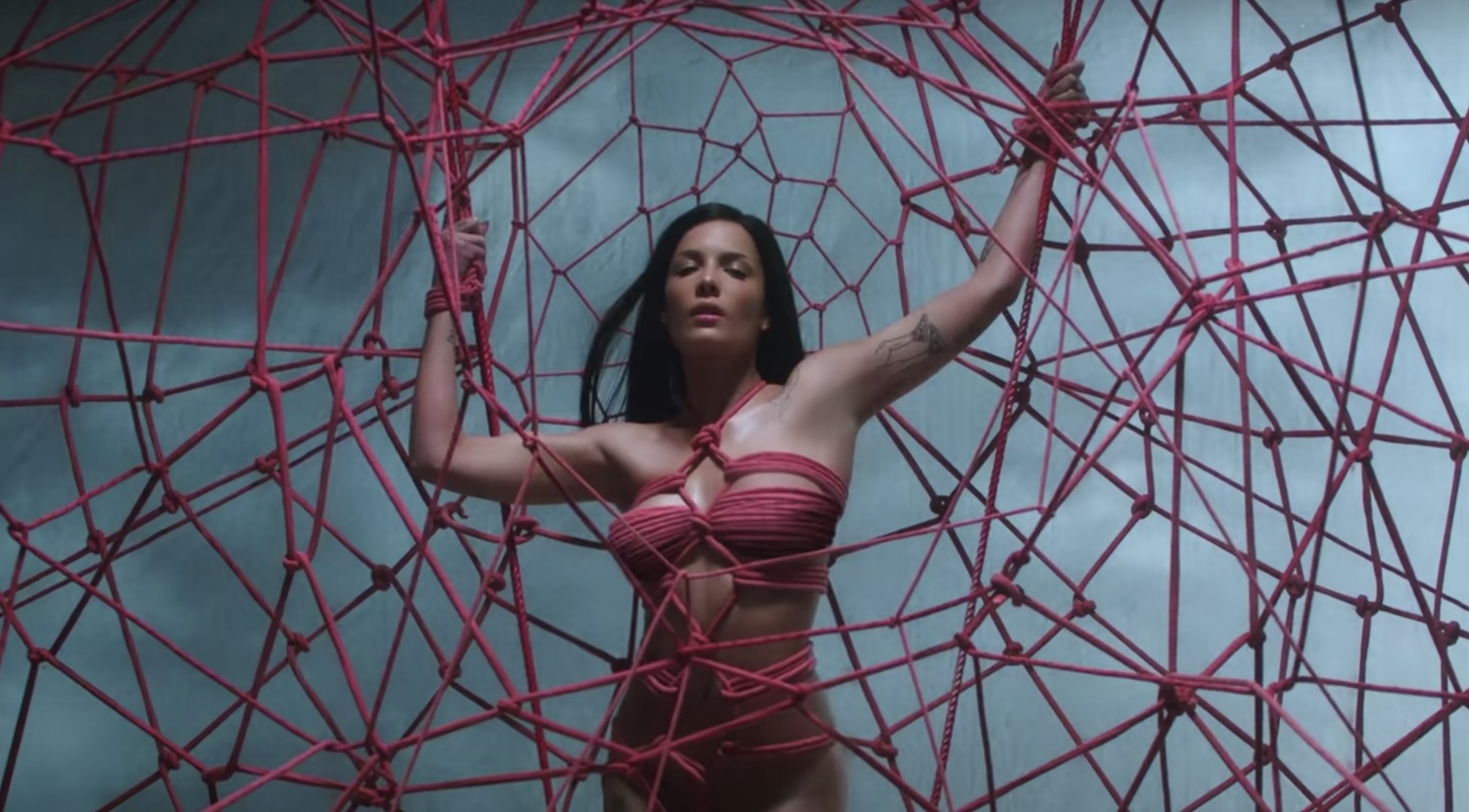 Halsey nightmare video 2019 youtube