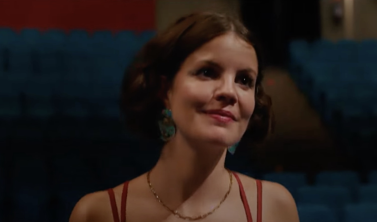 Hinds carlotta cosials Historias de Protegidos Lucas y Paqui youtube