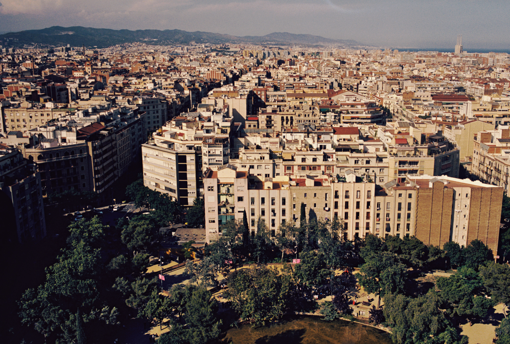 Hollie fernando primavera 16 View of Barcelona
