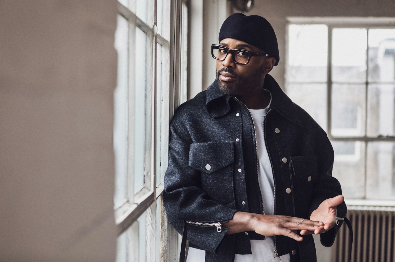 "An album to reflect the everyday miracles in people’s lives": Alexis Ffrench announces 24 for October release