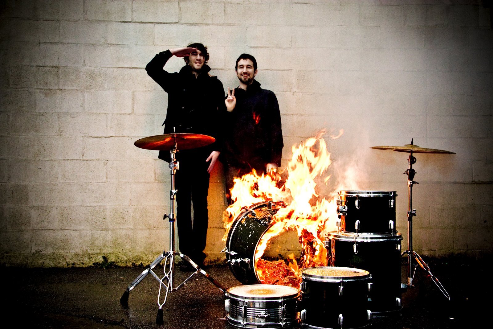 Japandroids 2009 press shot