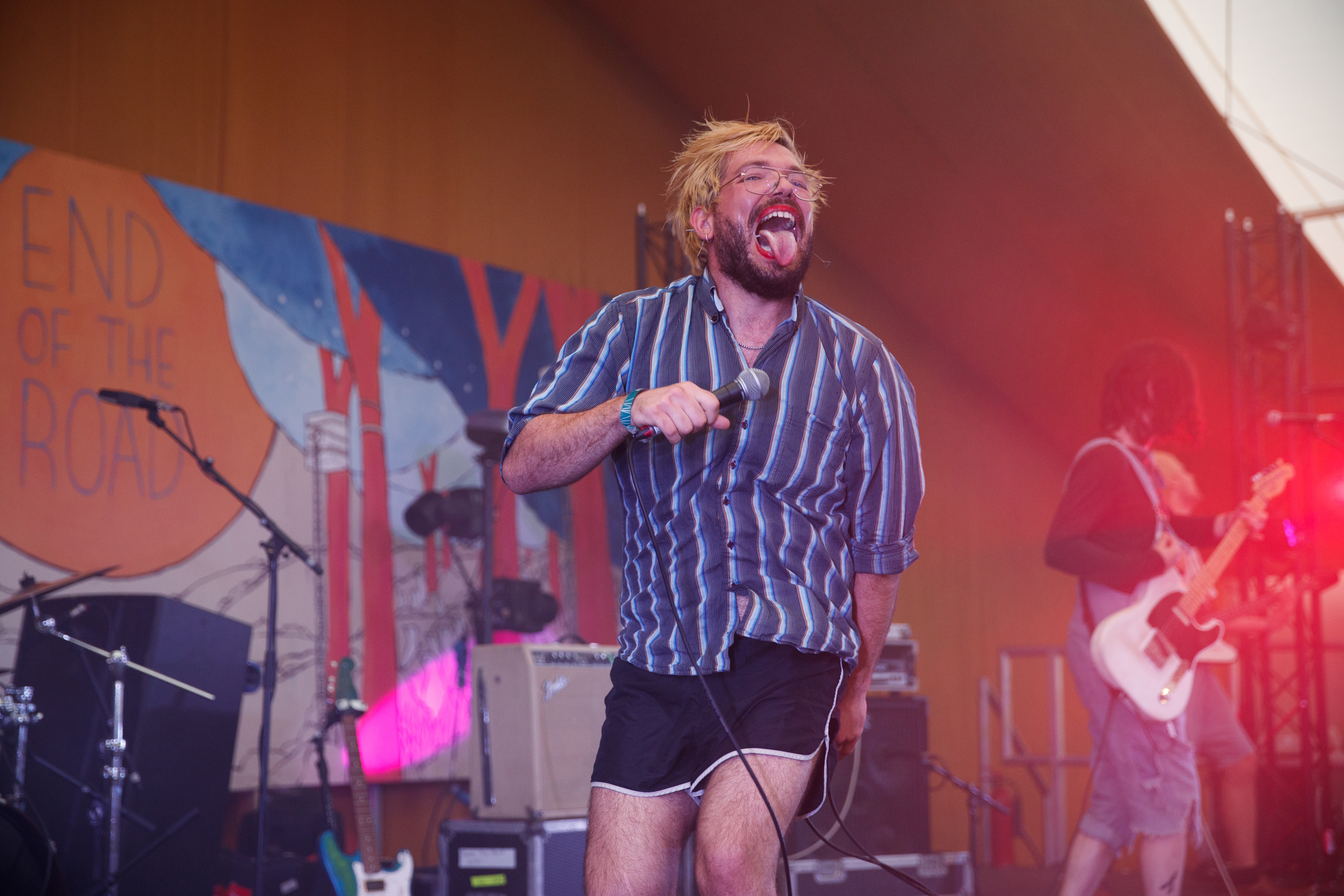 Joe and the shit boys01