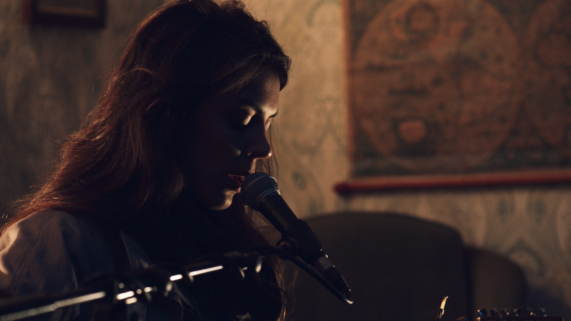 Juliebyrnenaturalblue 1 1 1